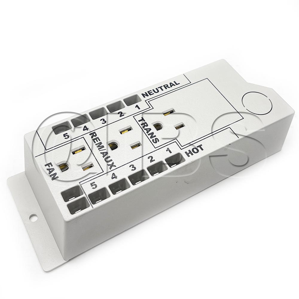 59590MON Junction Box (plastic) 4021-013